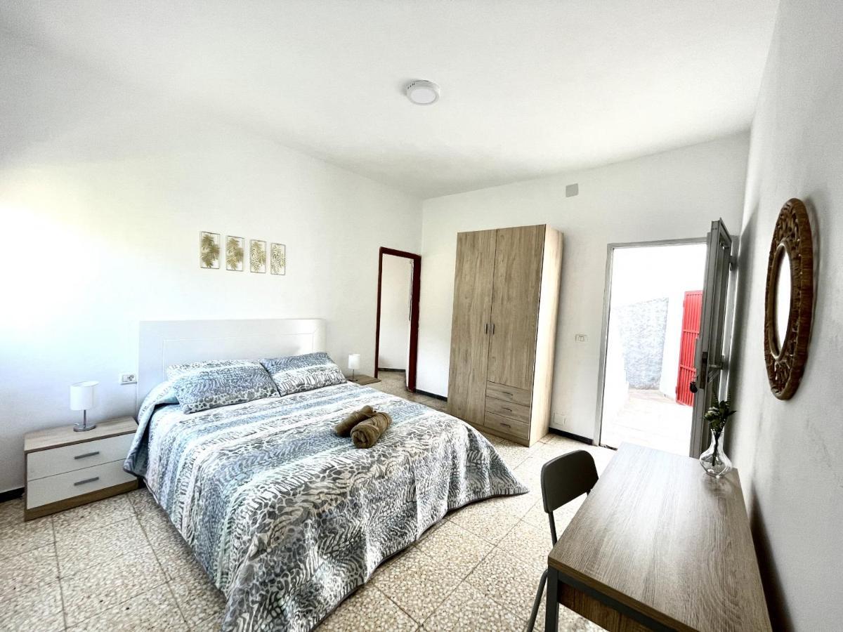 Ca Yaya - Big House With Terraces - Rooftop & Views แอร์มิกวา ภายนอก รูปภาพ